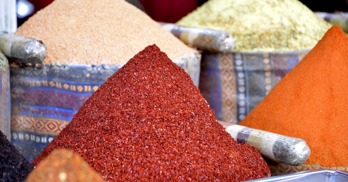 Istanbul Spice Market Tour: 10 Unique Spices to Bring Home