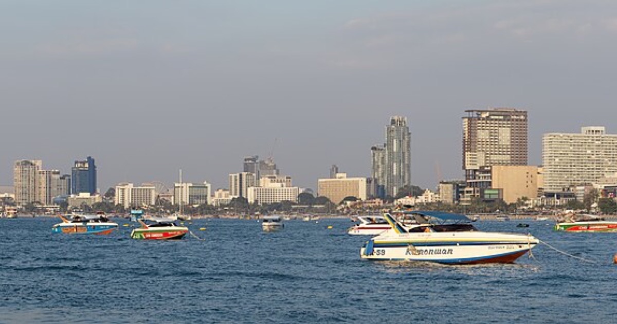What Hidden Chinese Treasures Await at Pattaya's Viharn Sie