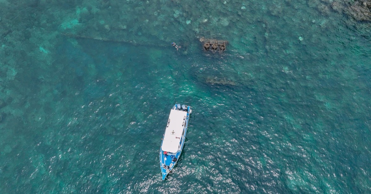 Snorkeling or Glass Bottom Boat in Pattaya: Which is Better in 2026